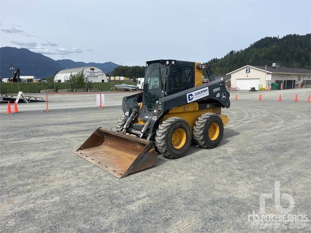 John Deere 332G Carregadoras de direcção deslizante