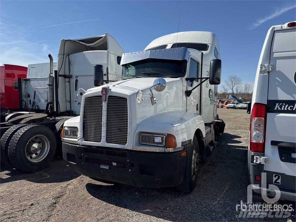 Kenworth T600 Tractores (camiões)