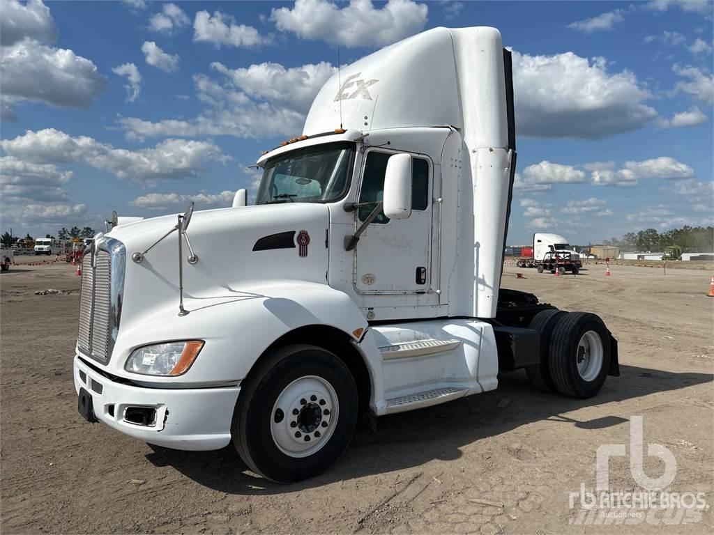 Kenworth T660 Tractores (camiões)
