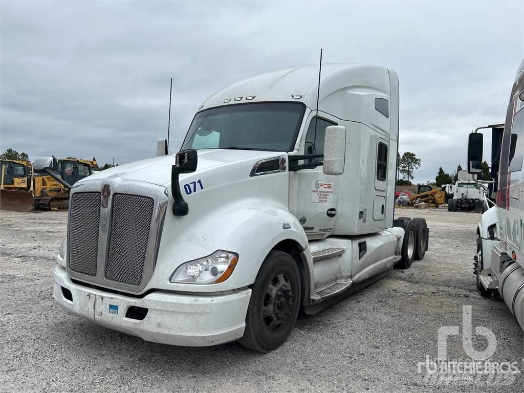 Kenworth T680 Tractores (camiões)