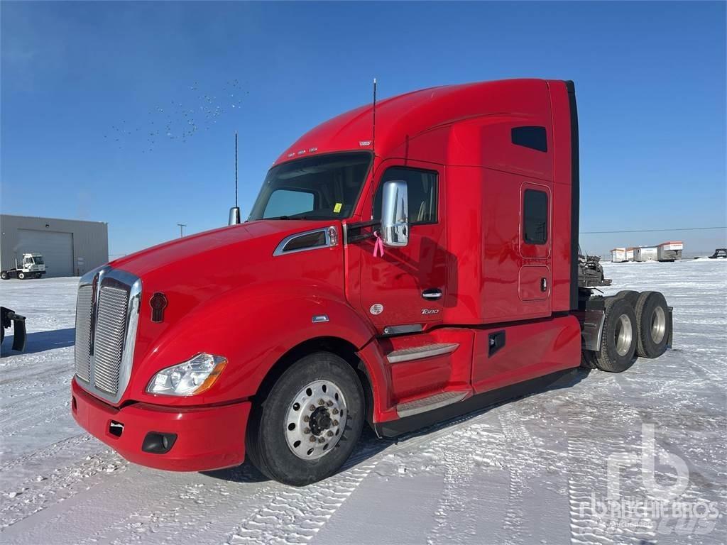 Kenworth T680 Tractores (camiões)