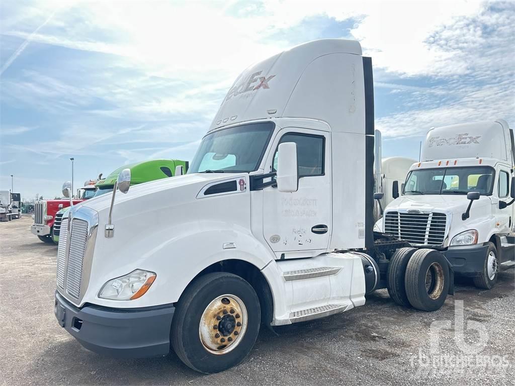 Kenworth T680 Tractores (camiões)