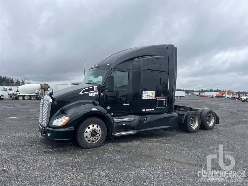Kenworth T680 Tractores (camiões)