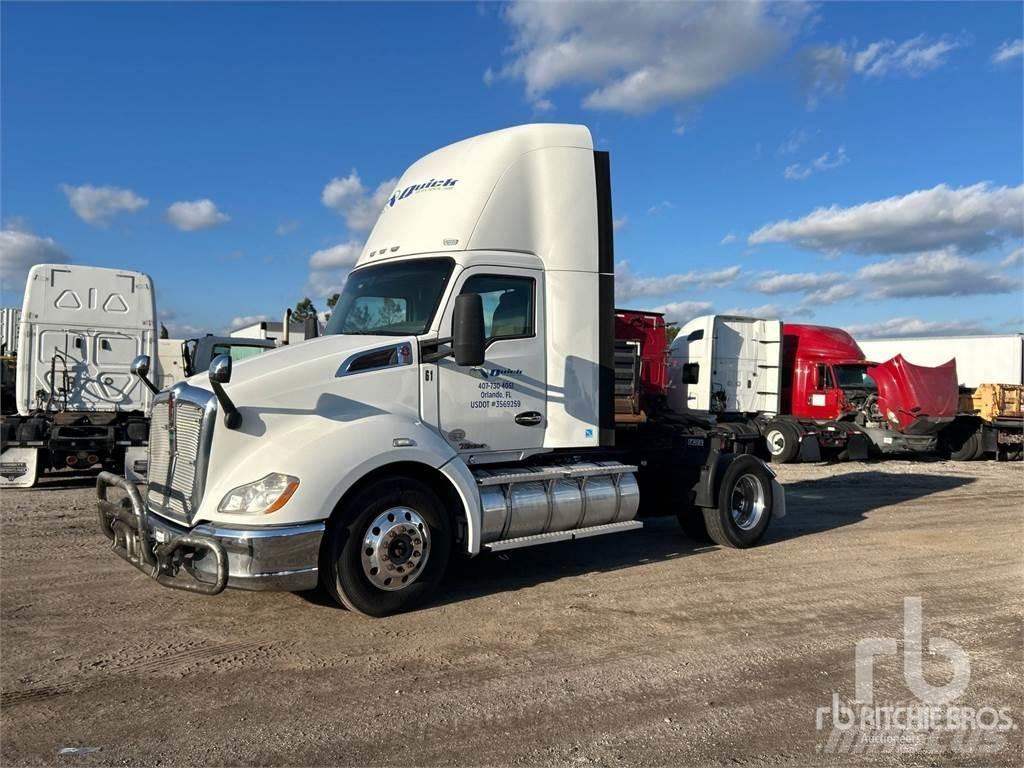 Kenworth T680 Tractores (camiões)