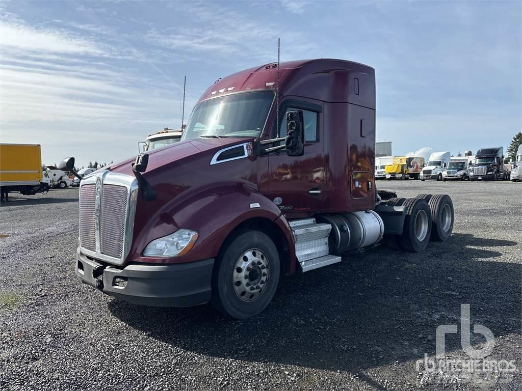 Kenworth T680 Tractores (camiões)