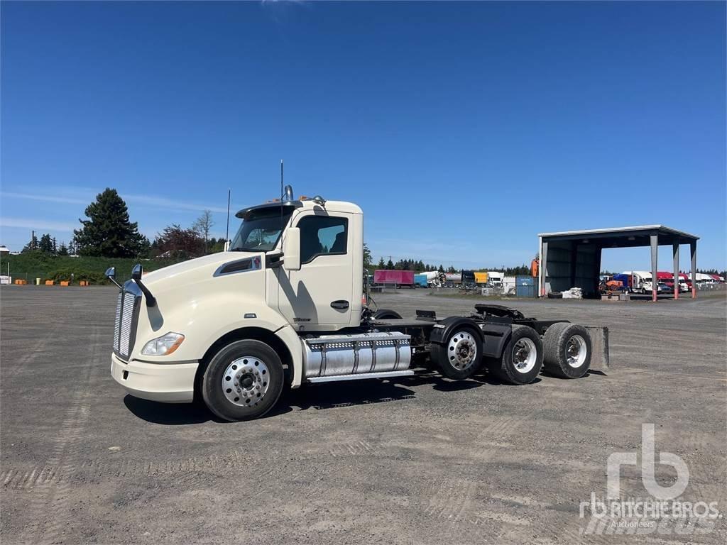 Kenworth T680 Tractores (camiões)