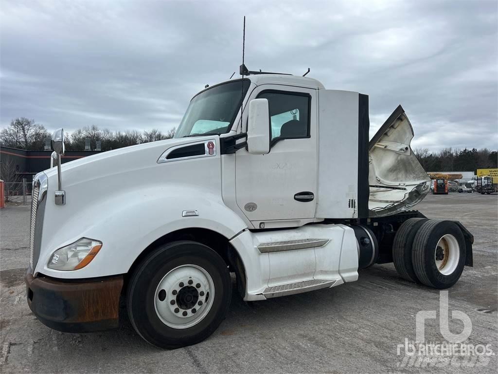Kenworth T680 Tractores (camiões)