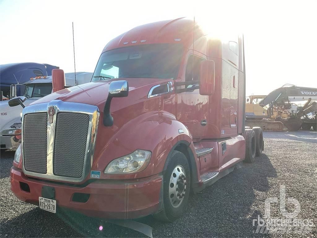 Kenworth T680 Tractores (camiões)