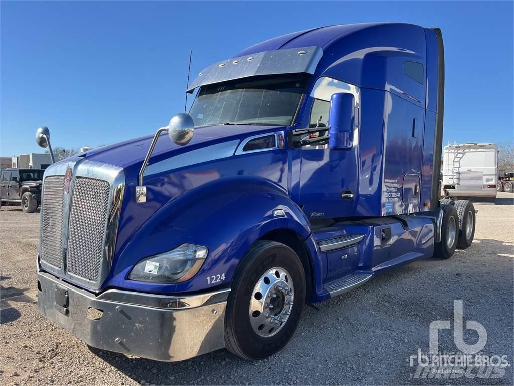 Kenworth T680 Tractores (camiões)
