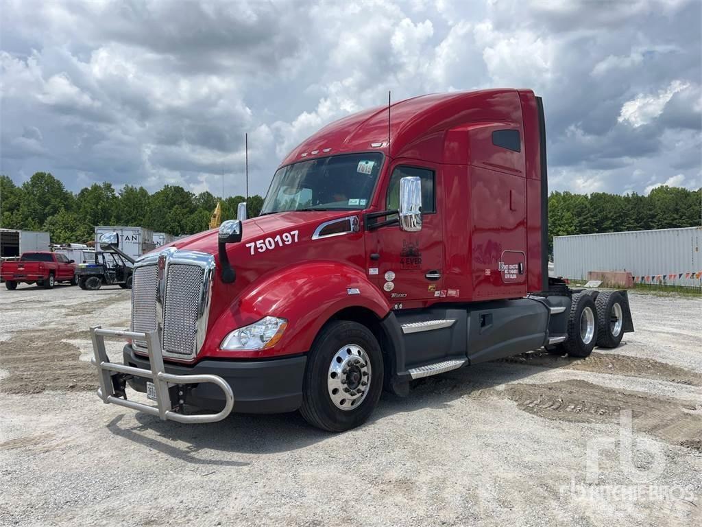 Kenworth T680 Tractores (camiões)