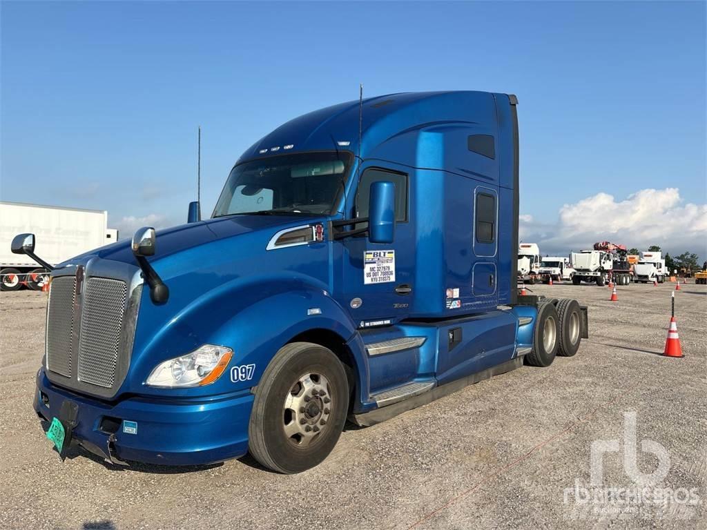 Kenworth T680 Tractores (camiões)