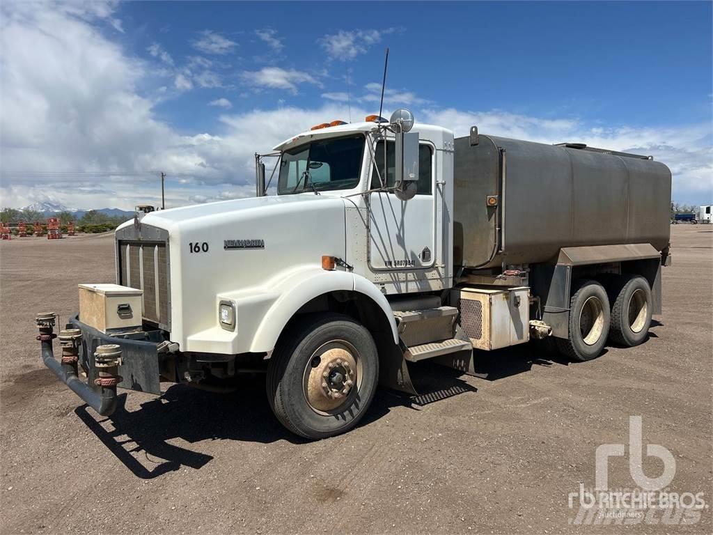 Kenworth T800 Auto-tanques