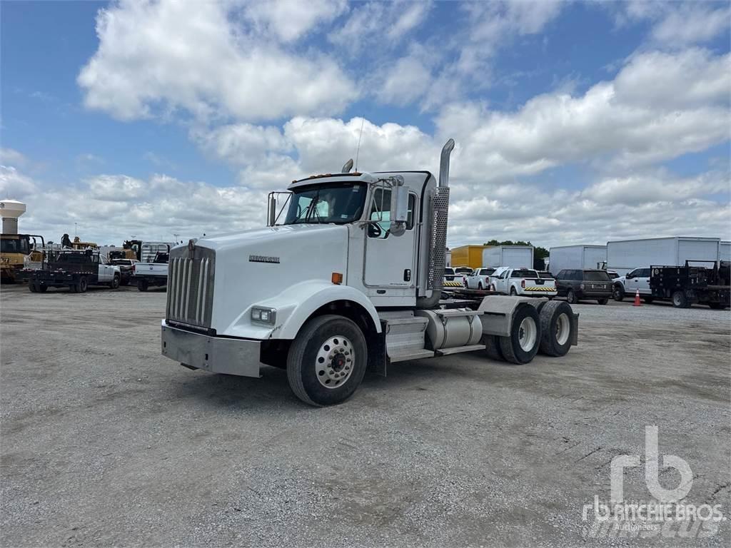 Kenworth T800 Tractores (camiões)