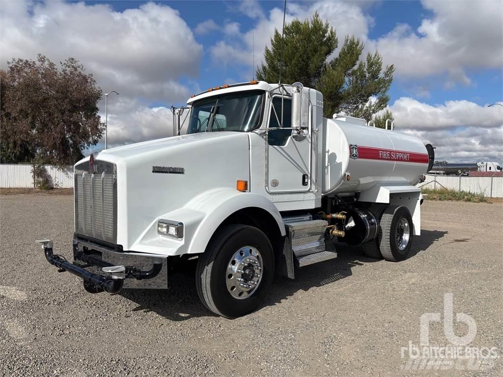 Kenworth T800 Auto-tanques