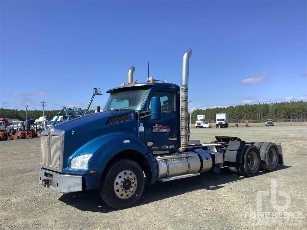 Kenworth T880 Tractores (camiões)