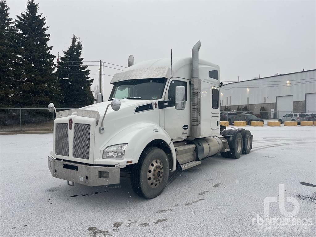 Kenworth T880 Tractores (camiões)