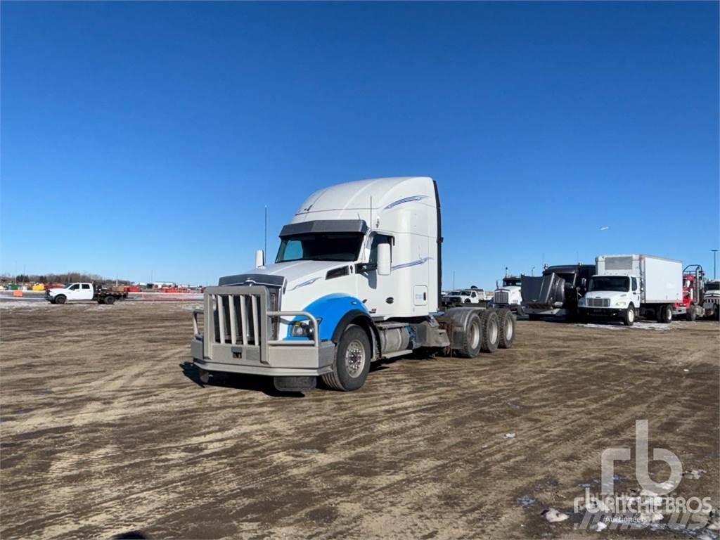 Kenworth T880 Tractores (camiões)