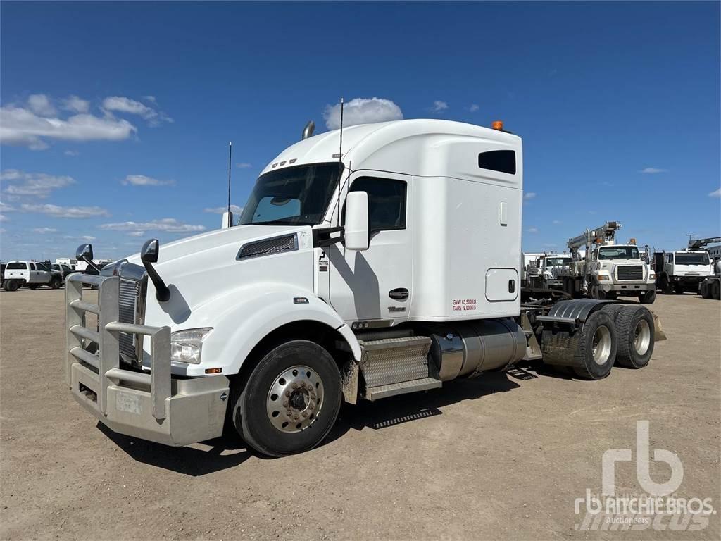 Kenworth T880 Tractores (camiões)