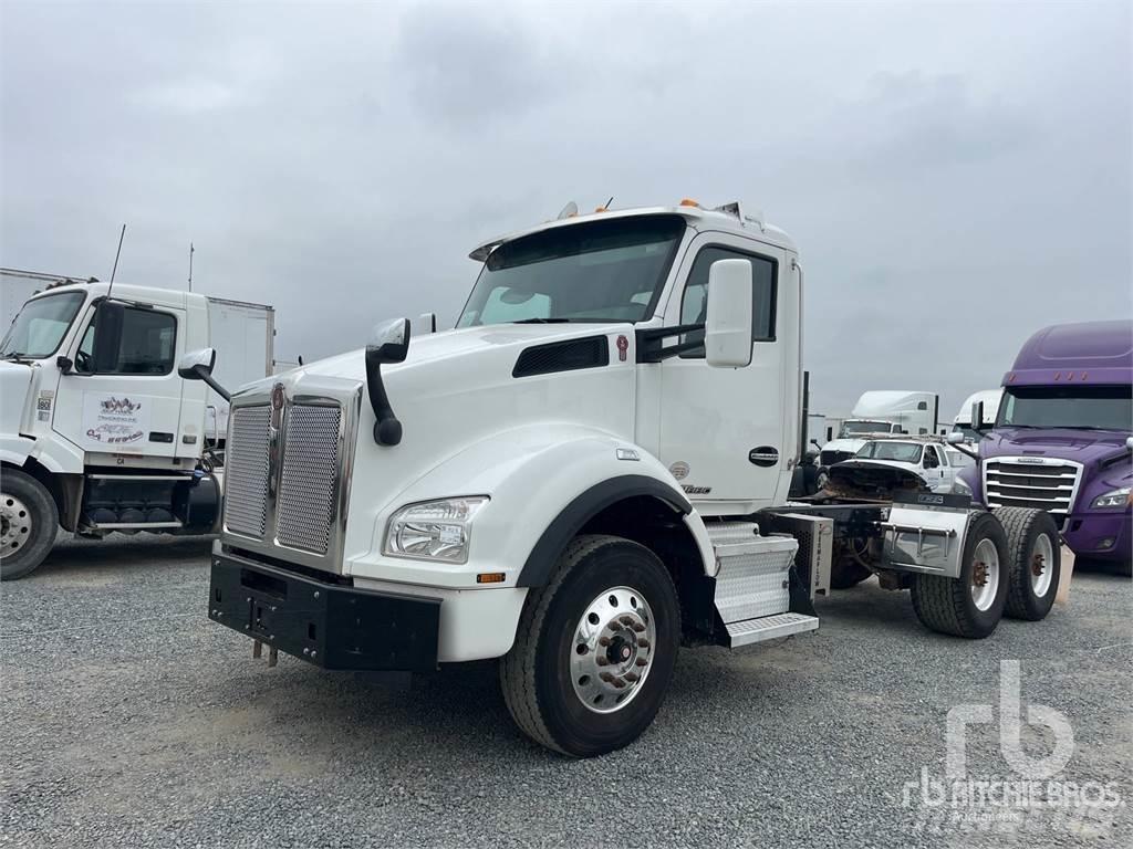 Kenworth T880 Tractores (camiões)