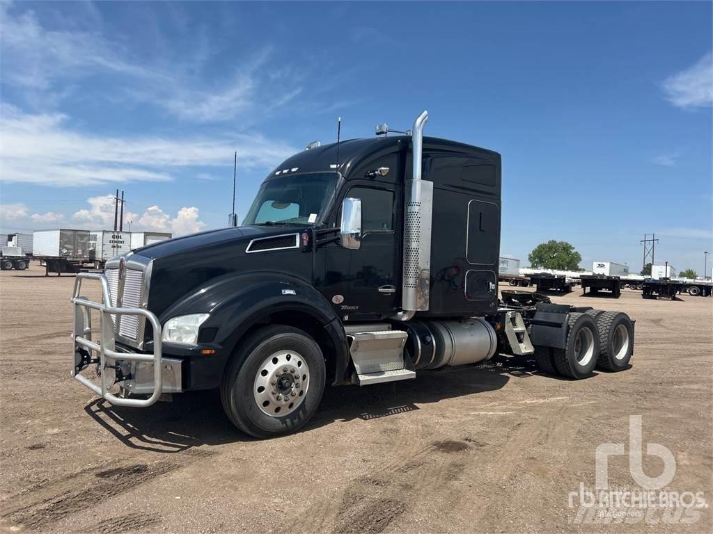 Kenworth T880 Tractores (camiões)