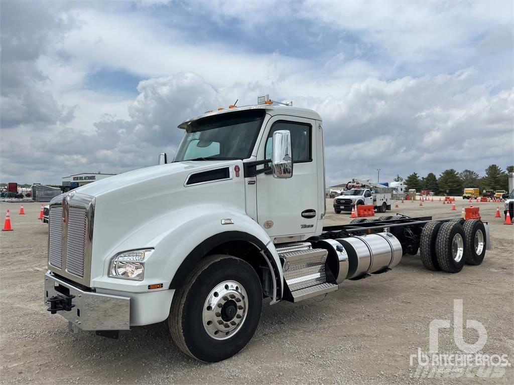 Kenworth T880 Camiões de chassis e cabine