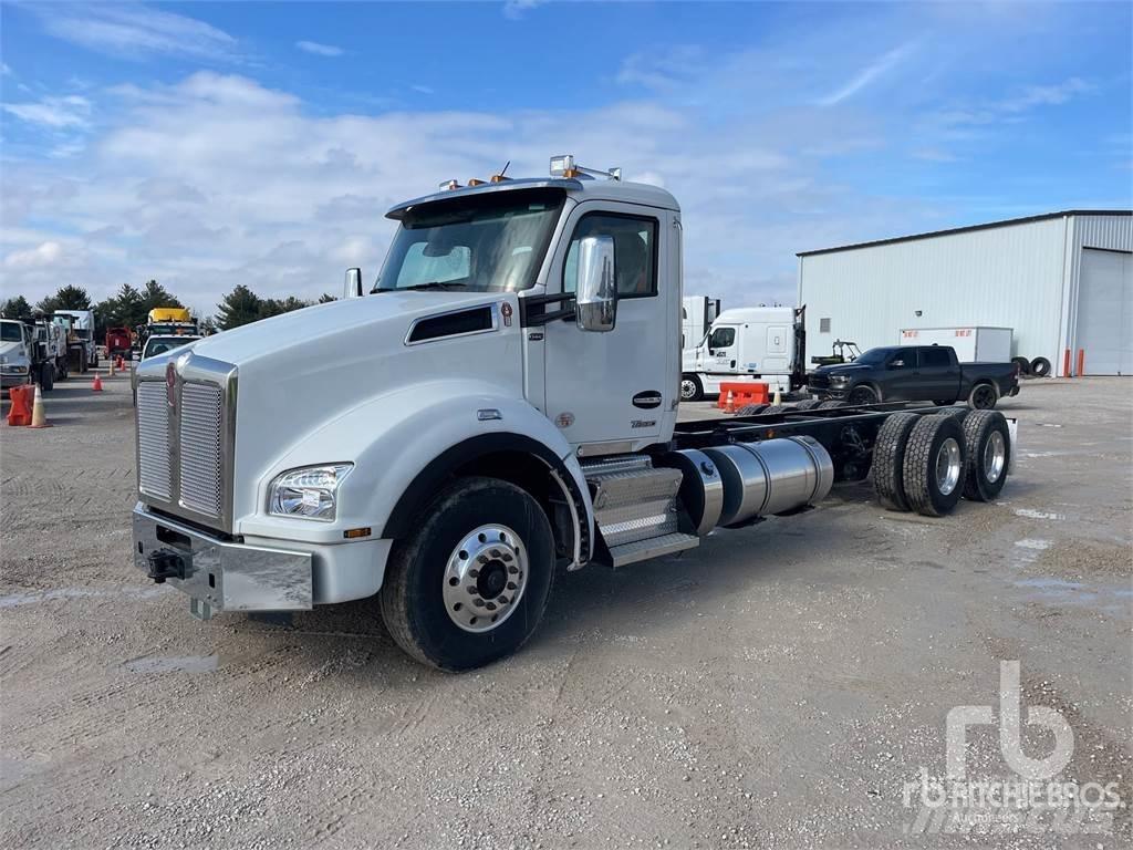 Kenworth T880 Camiões de chassis e cabine