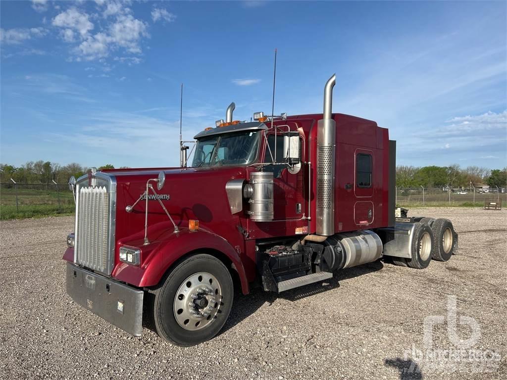 Kenworth W900 Tractores (camiões)