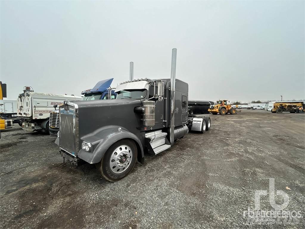 Kenworth W900 Tractores (camiões)