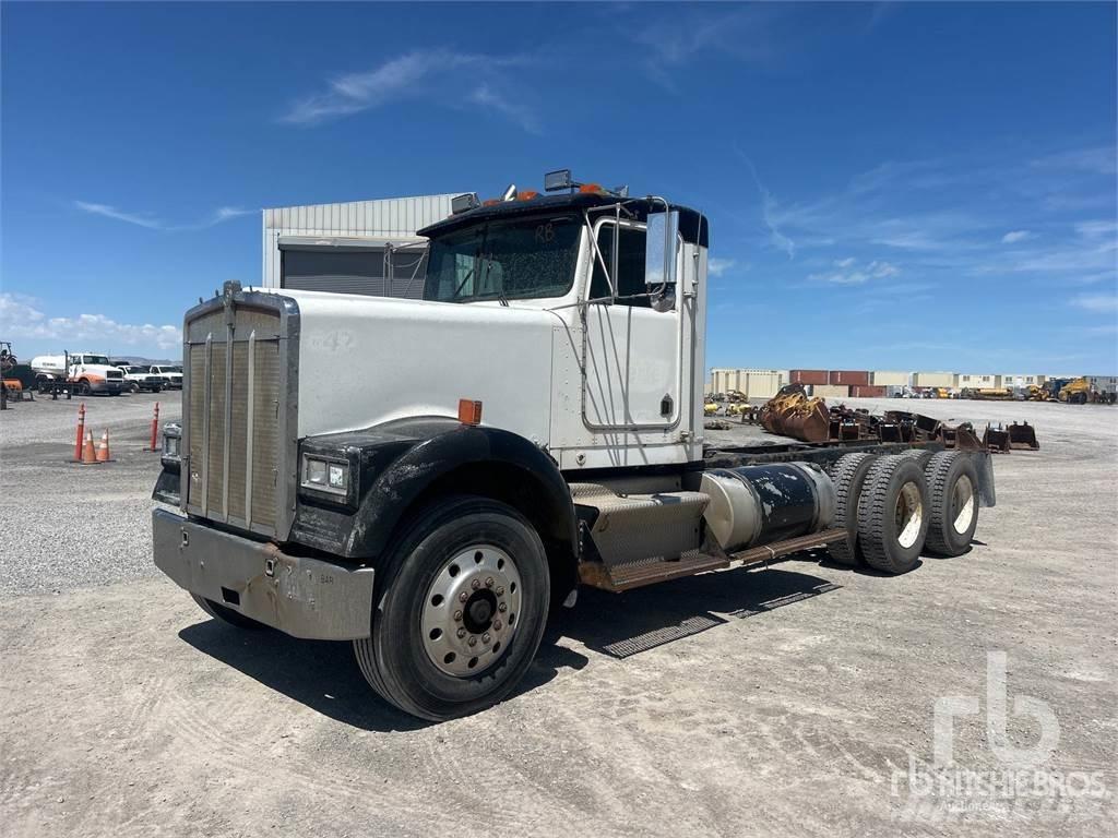 Kenworth W900 Camiões Municipais / Uso Geral