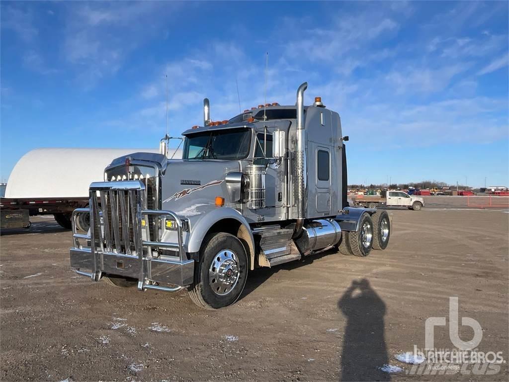 Kenworth W900 Tractores (camiões)