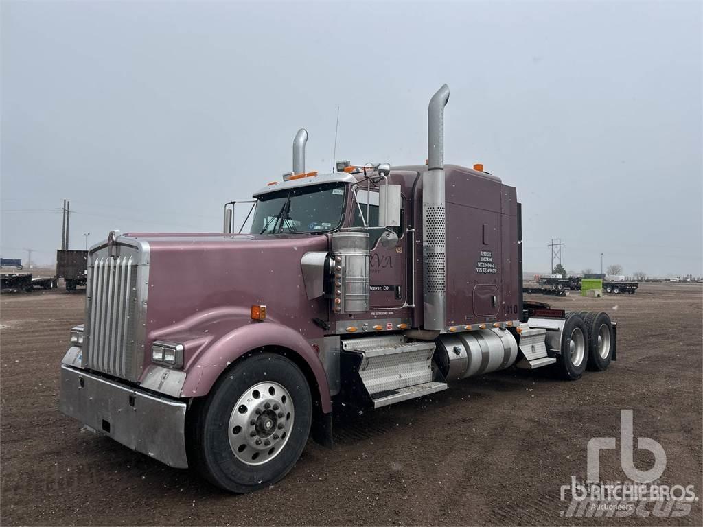 Kenworth W900 Tractores (camiões)