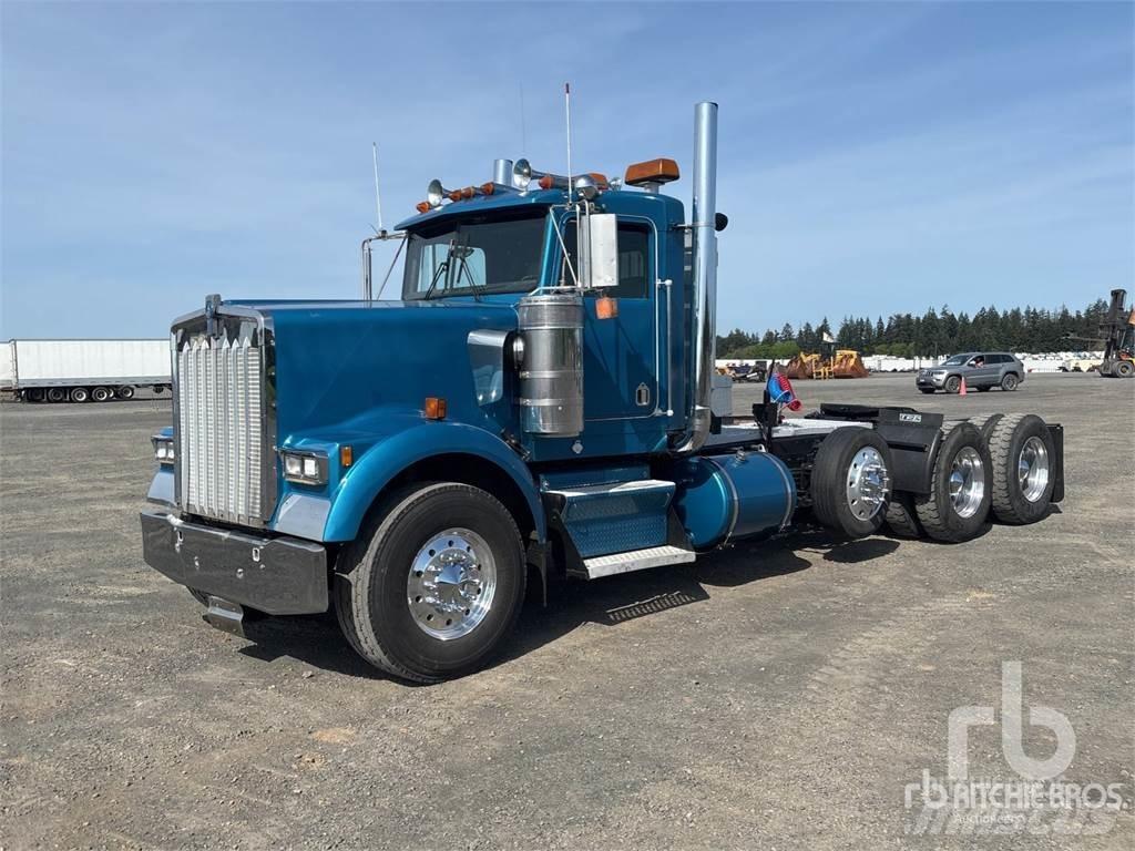 Kenworth W900 Tractores (camiões)