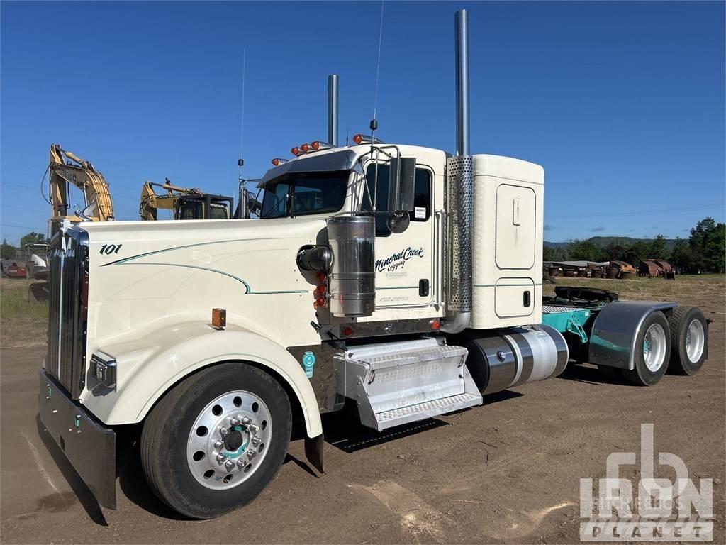 Kenworth W900 Tractores (camiões)
