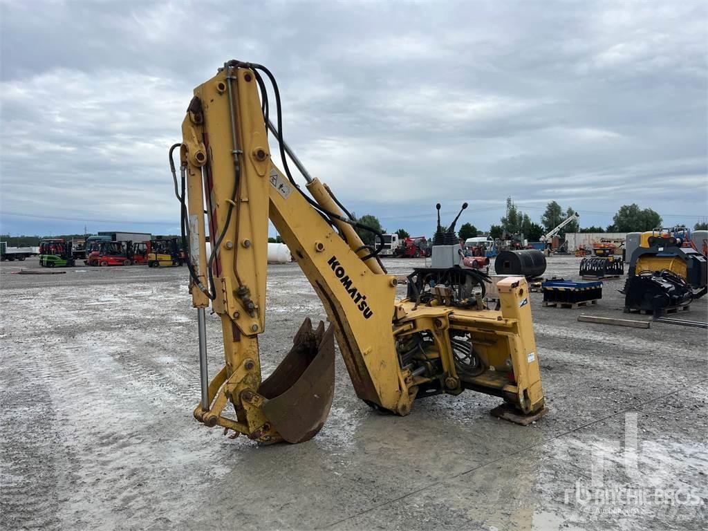 Komatsu Gear Acessórios Retroescavadoras