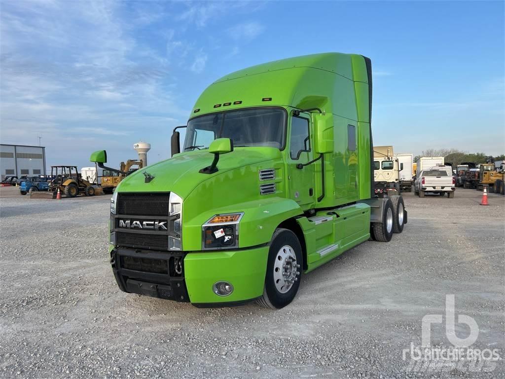 Mack AN64T Tractores (camiões)