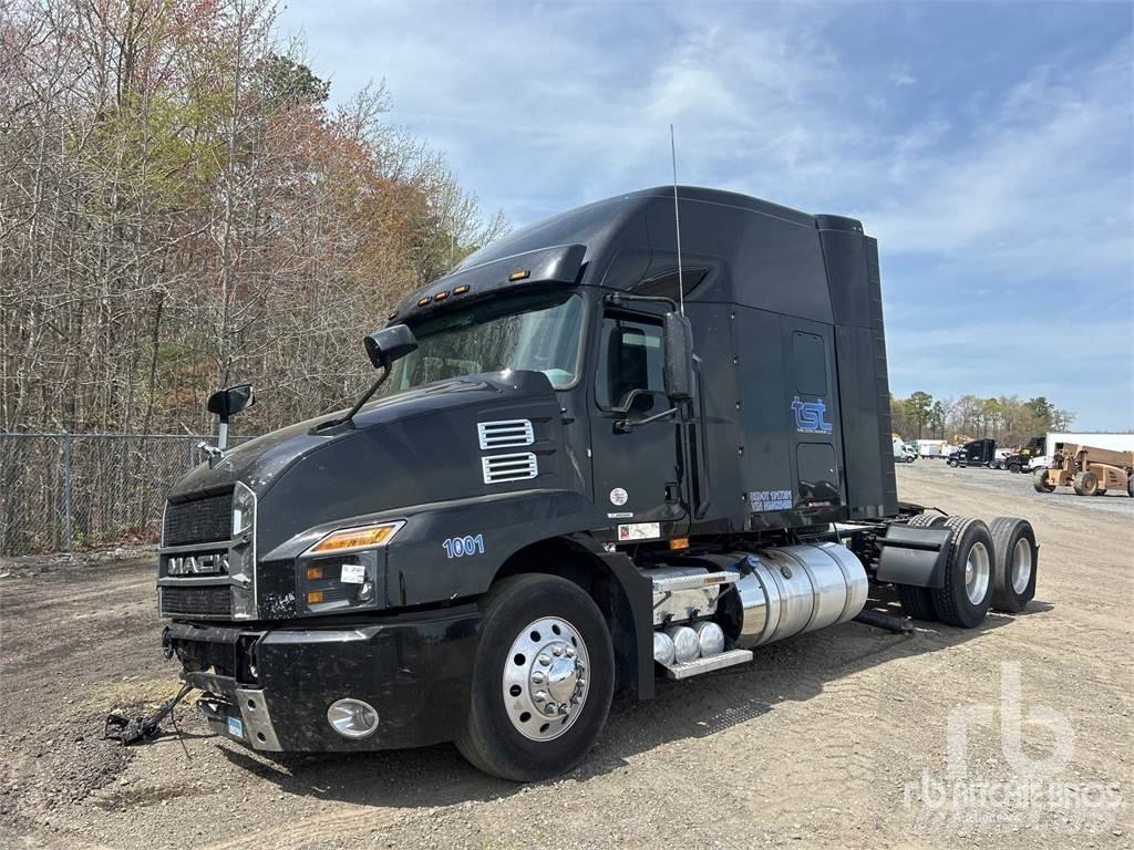 Mack ANTHEM Tractores (camiões)
