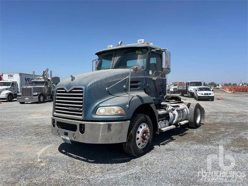 Mack CH612 Tractores (camiões)