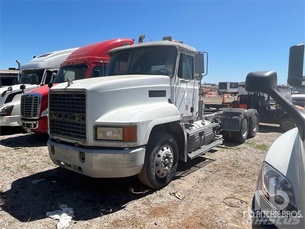 Mack CH613 Tractores (camiões)