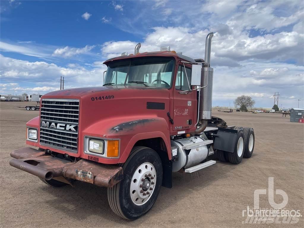 Mack CH613 Tractores (camiões)
