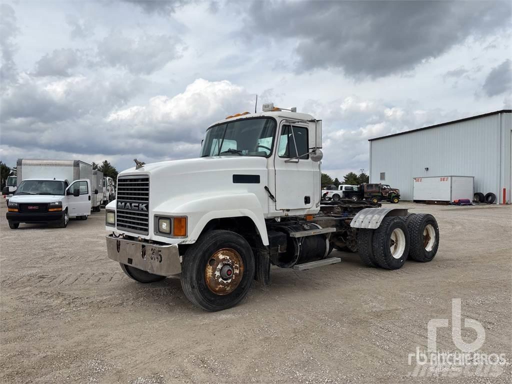 Mack CH613 Tractores (camiões)