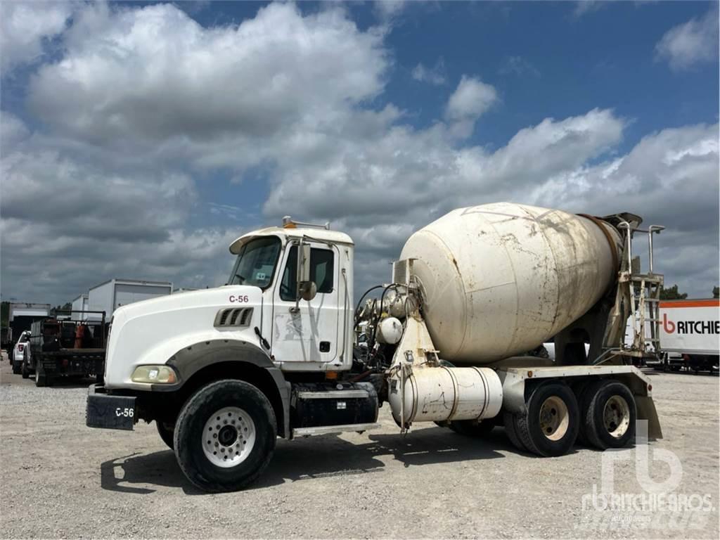 Mack CTP713 Camiões de betão