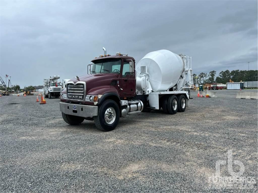 Mack CV513 Camiões de betão