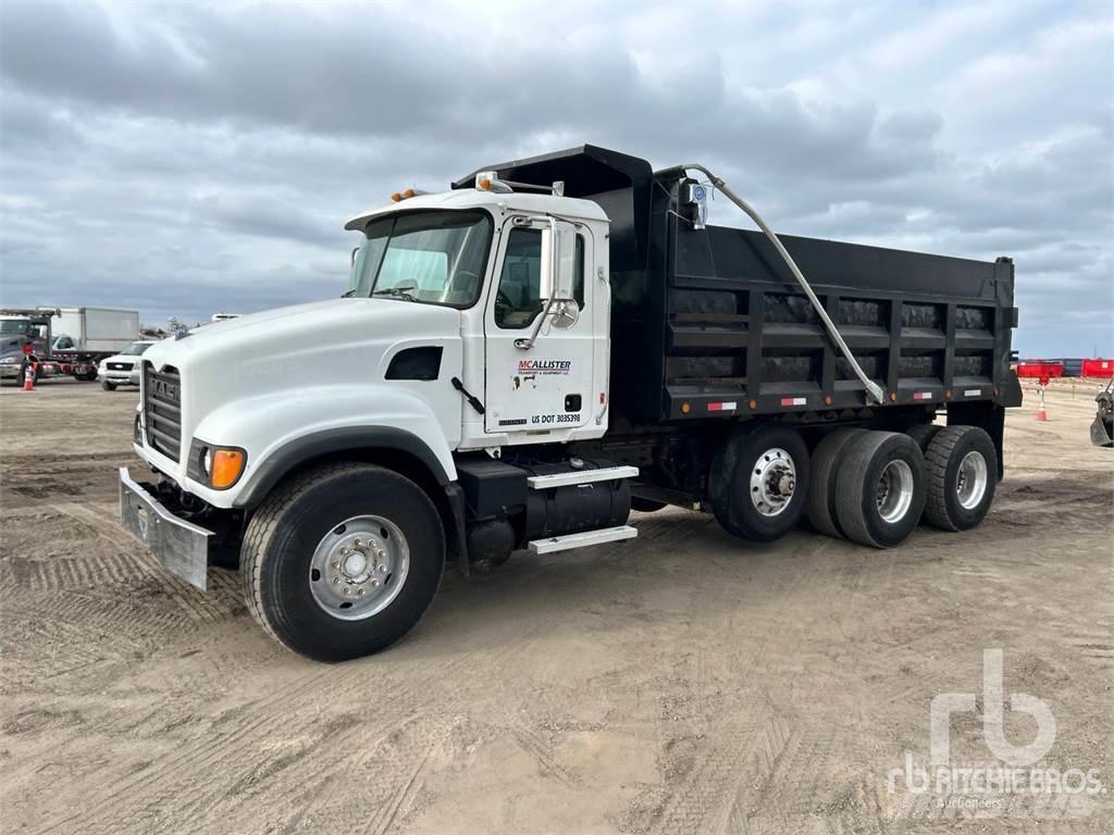 Mack CV713 Camiões basculantes
