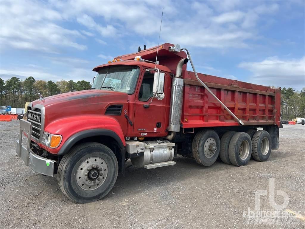 Mack CV713 Camiões basculantes