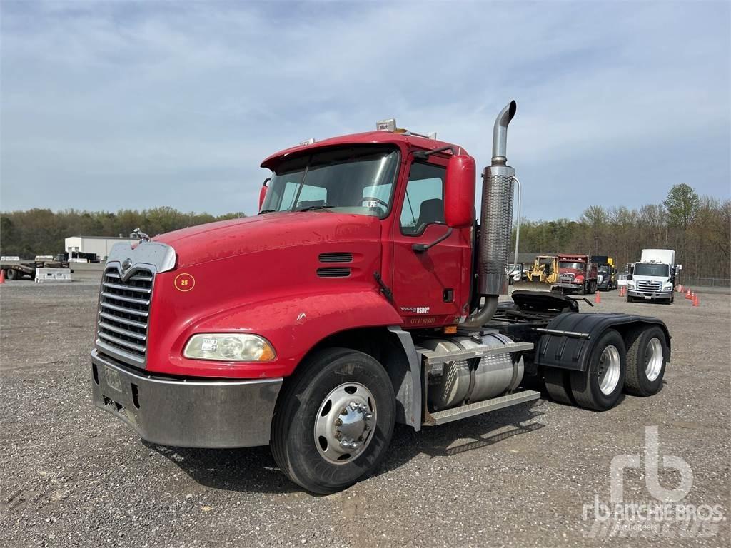 Mack CX613 Tractores (camiões)