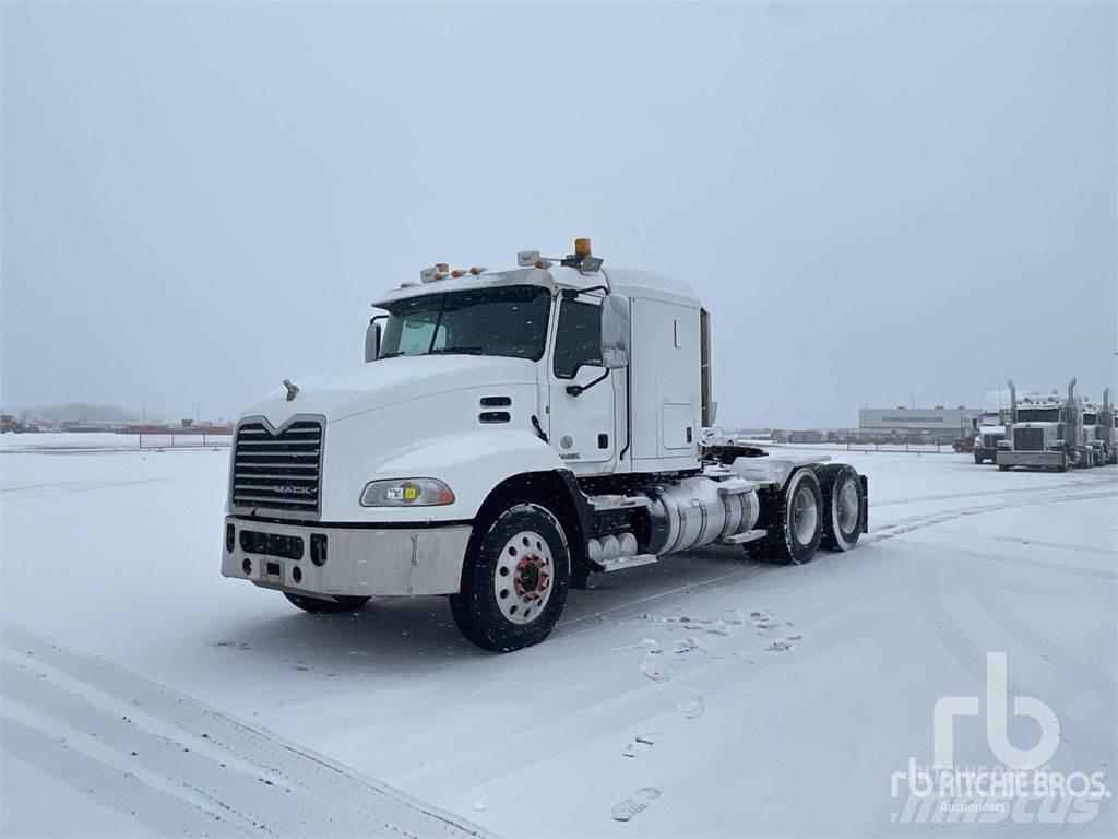 Mack CXU613 Tractores (camiões)
