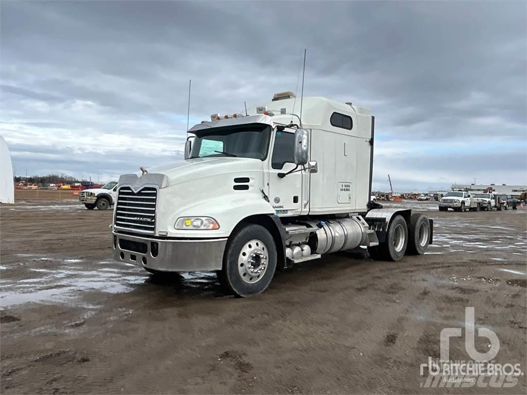 Mack CXU613 Tractores (camiões)