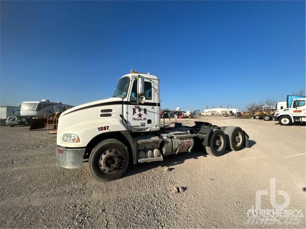 Mack CXU613 Tractores (camiões)