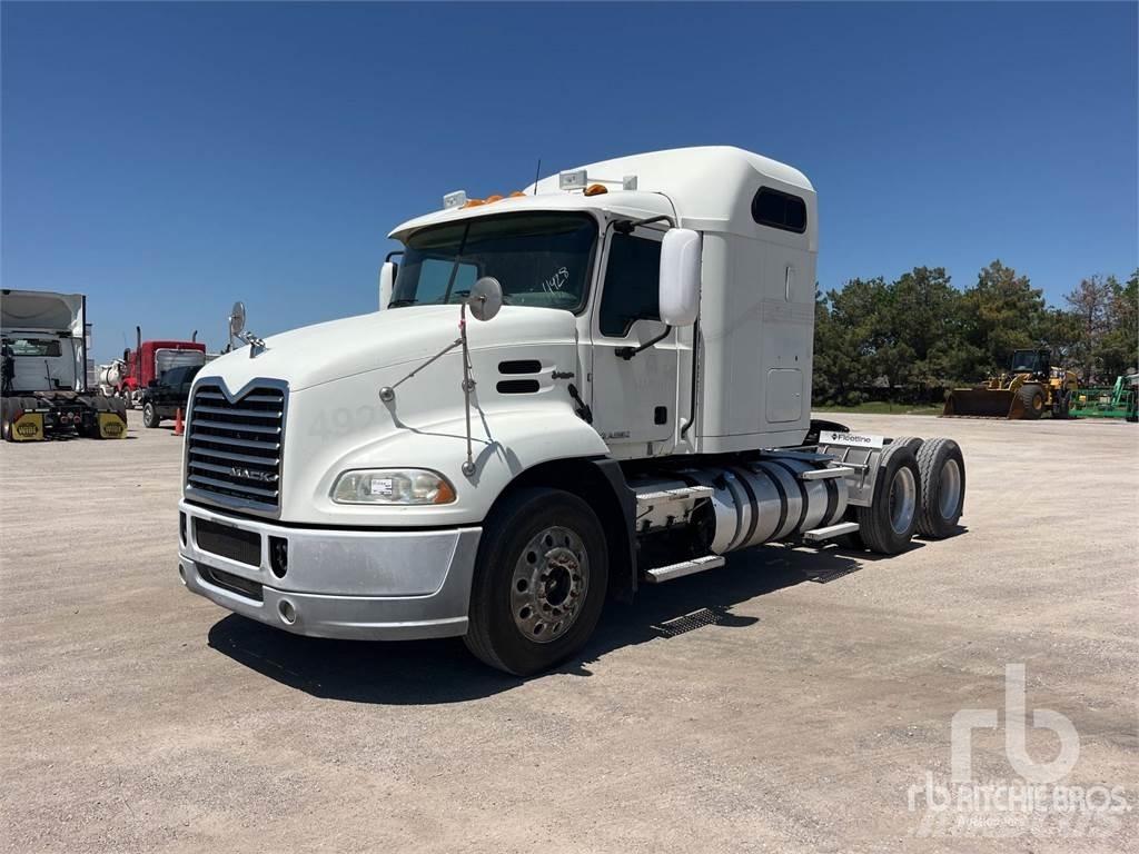 Mack CXU613 Tractores (camiões)