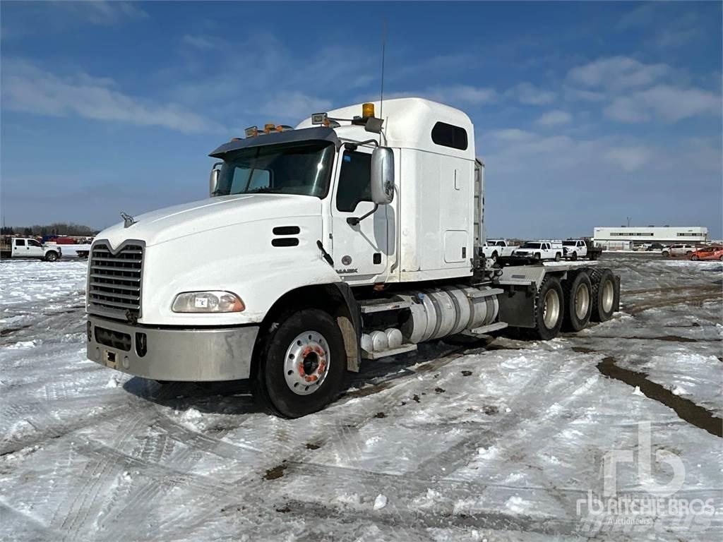 Mack CXU614 Tractores (camiões)